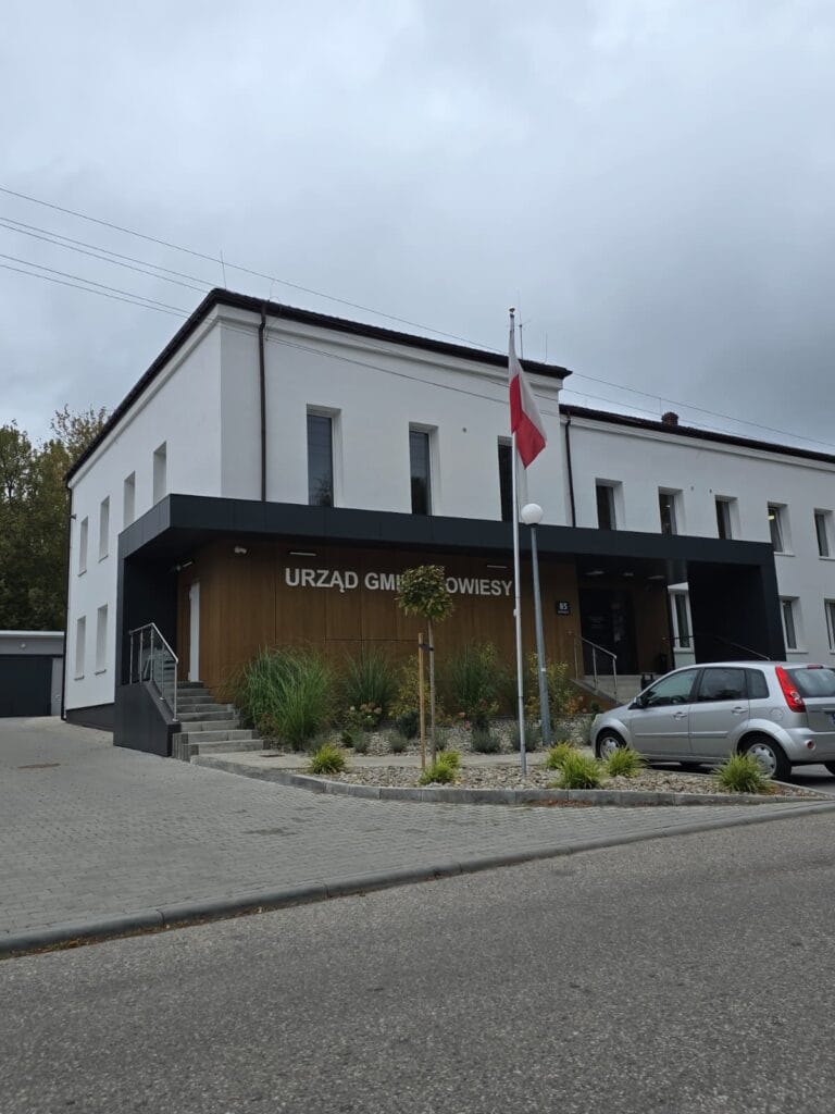 urzad gminy kowiesy modernizacja budynku global bud